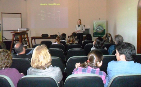 Caroline Bremm participou do ciclo de palestras